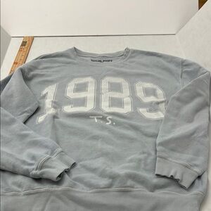 Taylor Swift Gray 1989 Crew Neck Sweatshirt